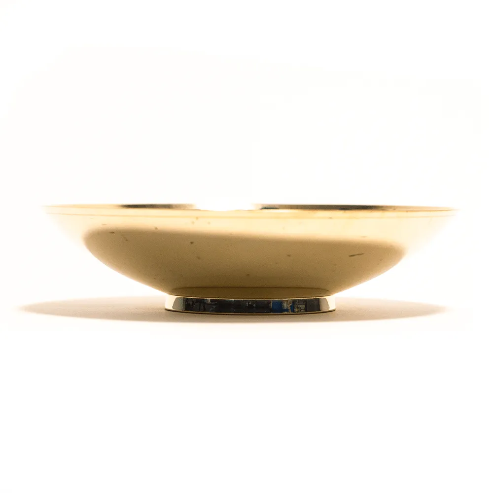 BRASS BOWL WITH LEAF 8 INCHES