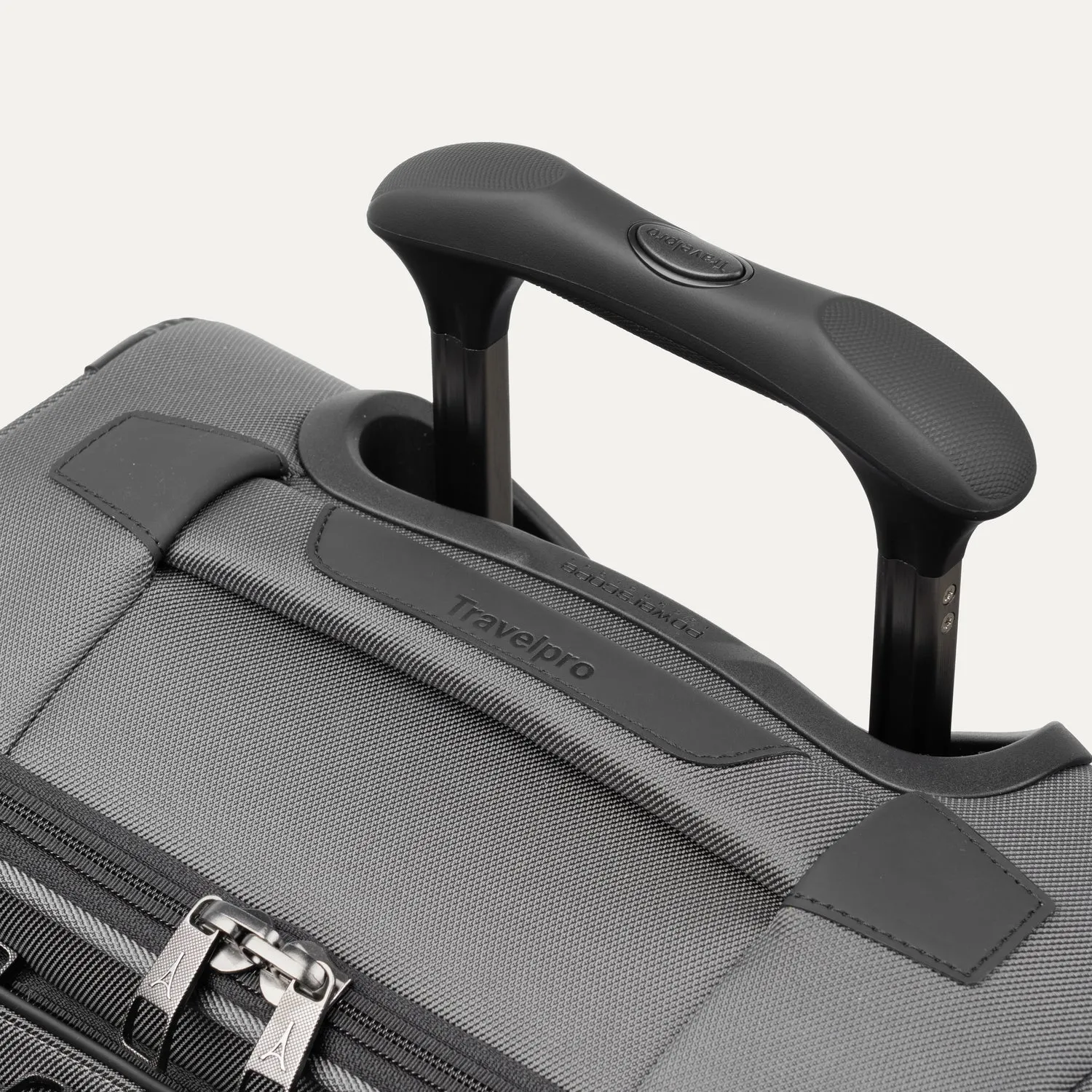 Crew™ Classic Compact Carry-On Spinner