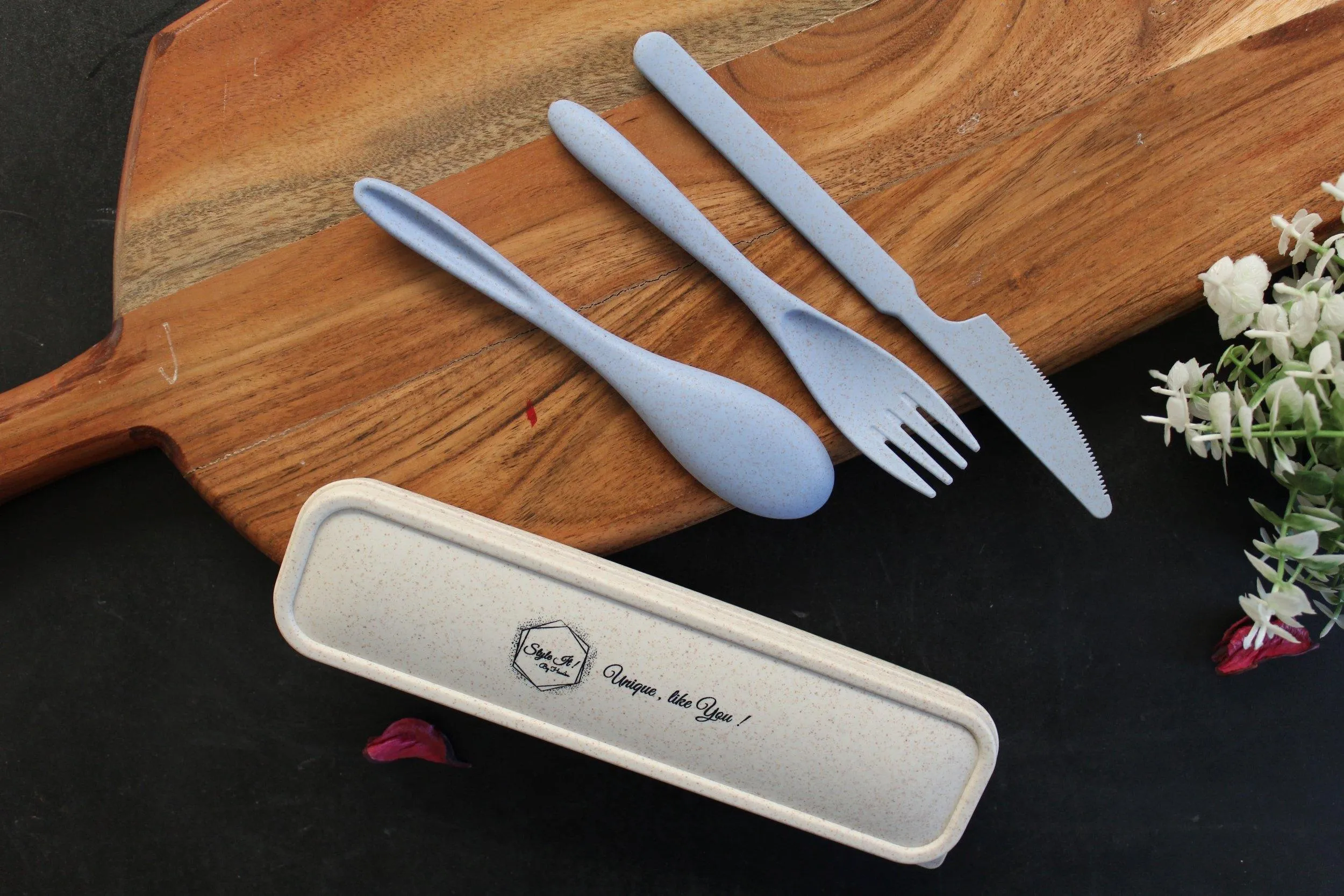 Eco-Friendly Wheat Straw   Food Grade PP Fiber Cutlery Set In Travel Box 8.5"