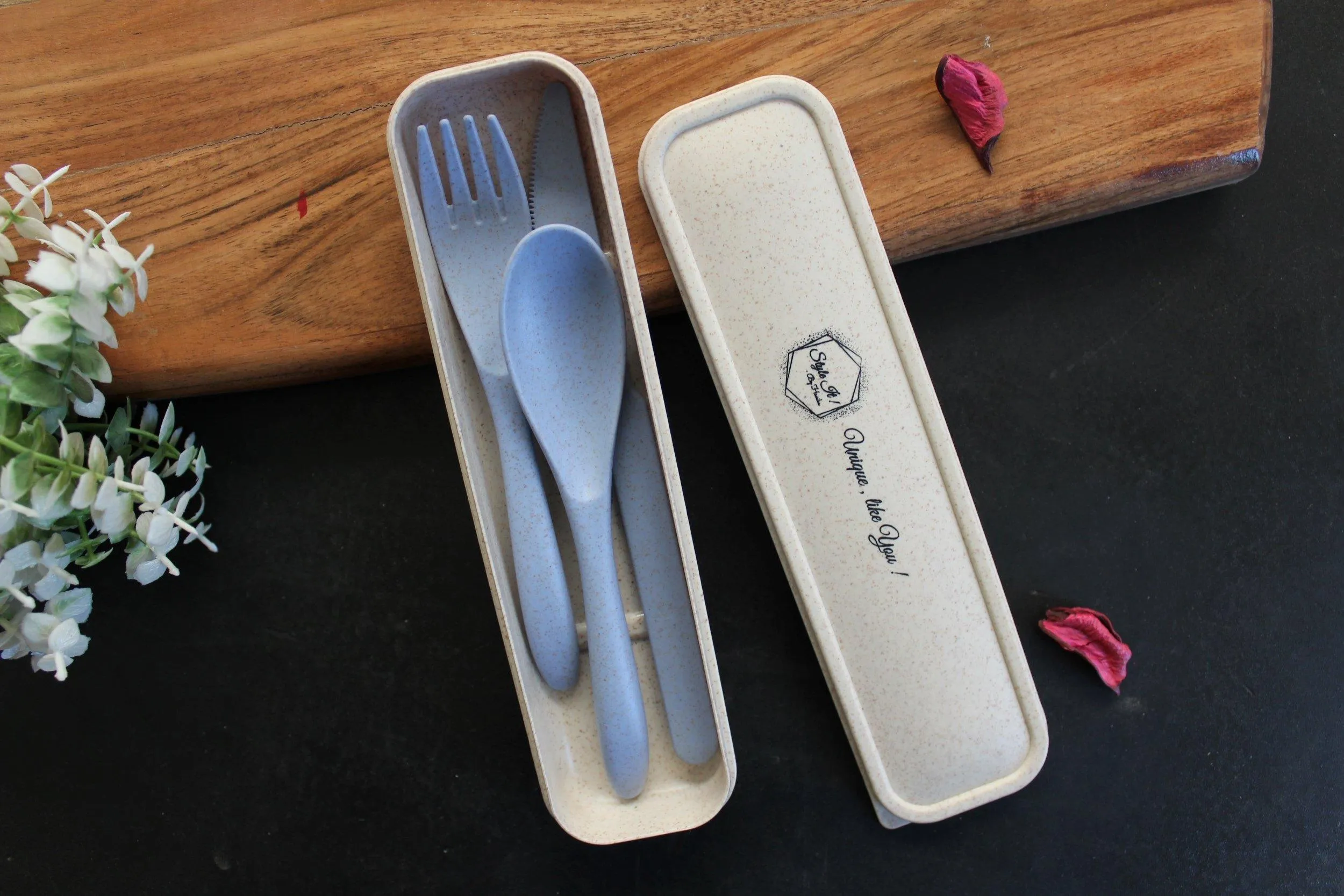 Eco-Friendly Wheat Straw   Food Grade PP Fiber Cutlery Set In Travel Box 8.5"