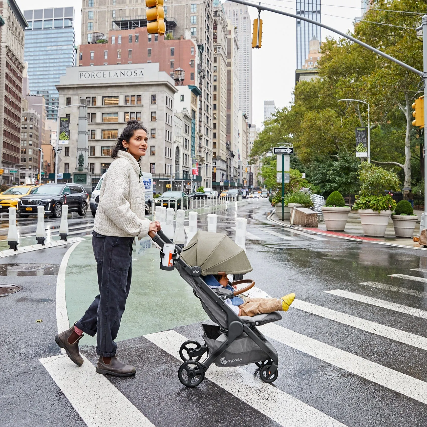 Ergobaby Metro  Deluxe in Empire Green