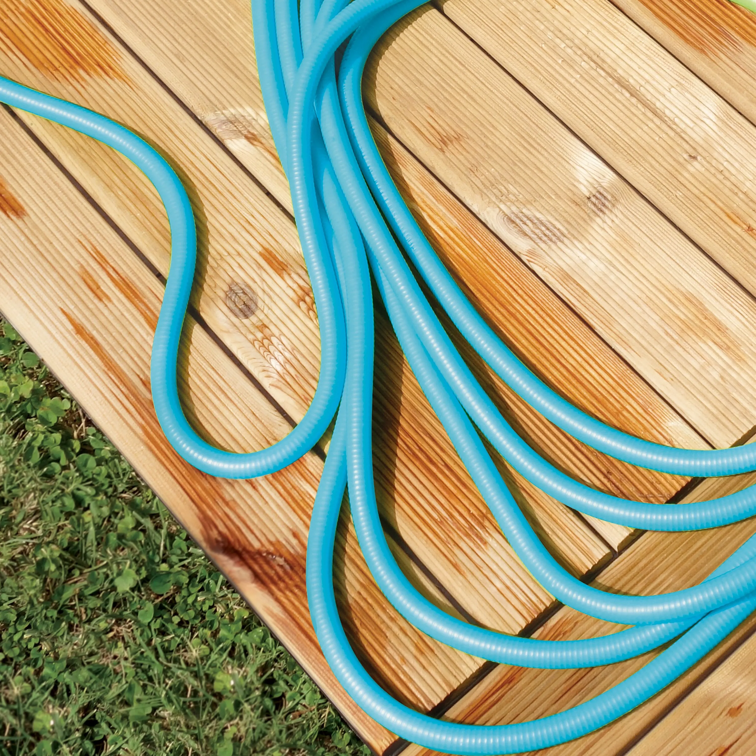 Sun Joe AJEXH50-SJB Expandable Lightweight Kink-Free Hose | 50-Foot | Quick Connectors