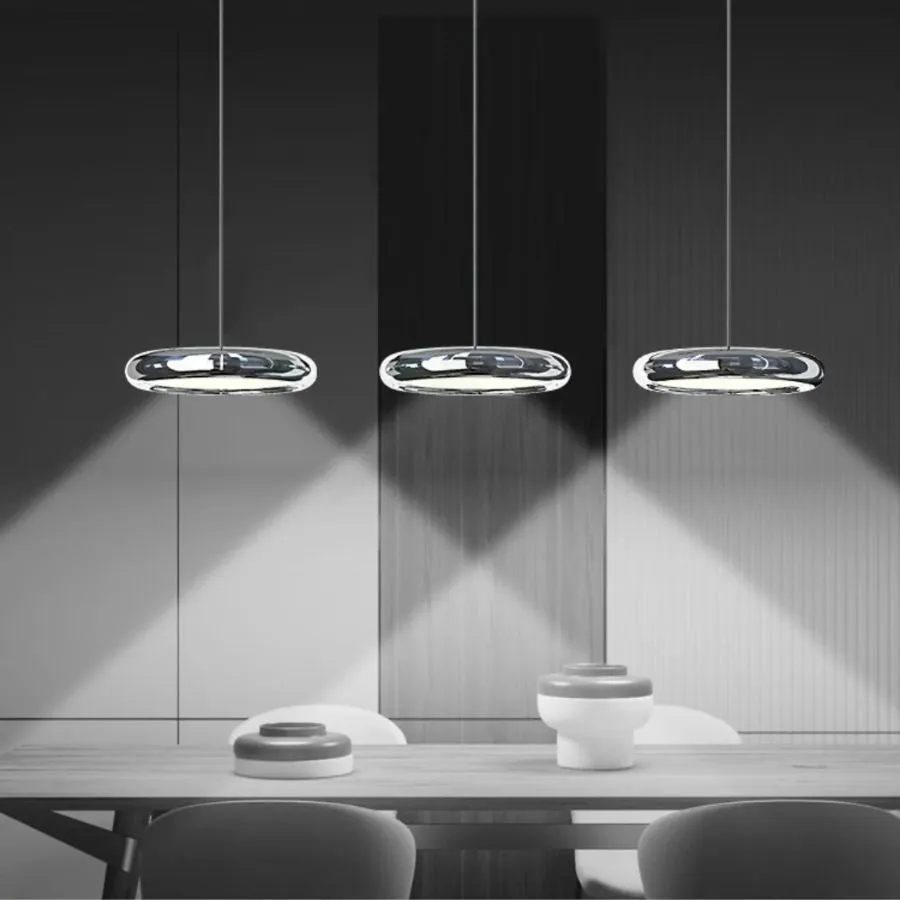 Venki Pendant Light