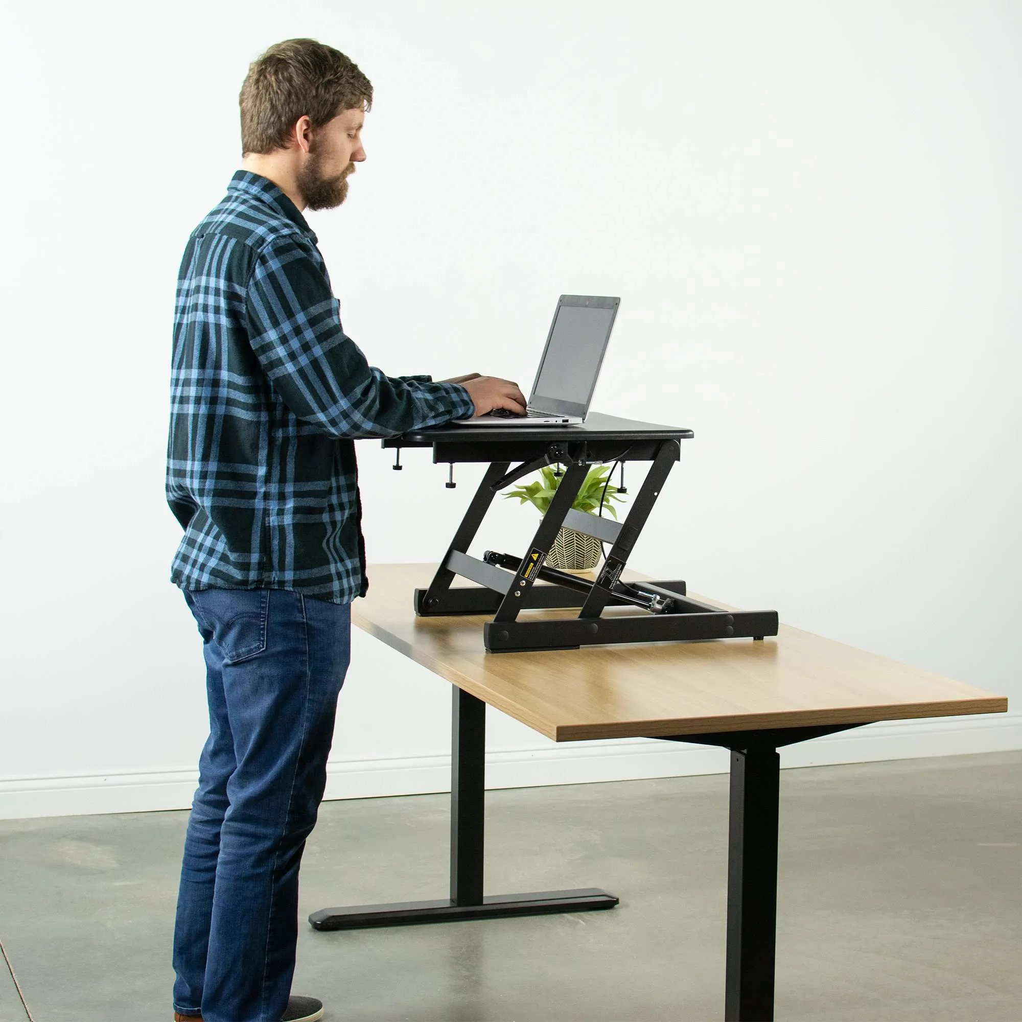 VIVO Single-Top Height-Adjustable 22" Laptop Standing Desk Riser Workstation,  DESK-V000A